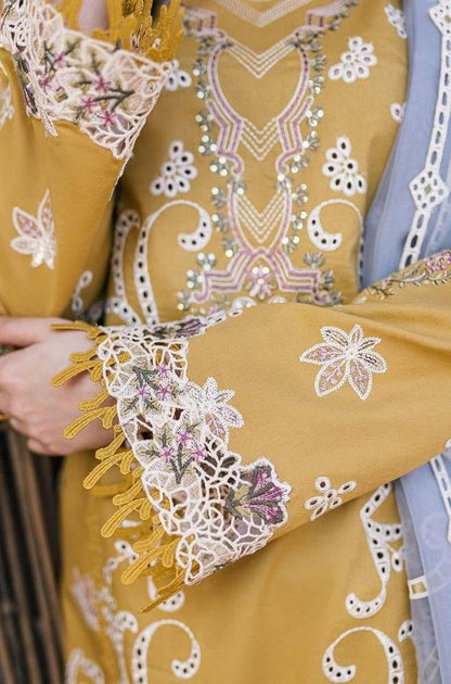 QALAMKAR LAWN UNSTITCH EMB 3PC SAHIL KINARE SELMA